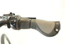 Lade das Bild in den Galerie-Viewer, NordseeRad Premium 28 Zoll Detailansicht Griff Gangschaltung